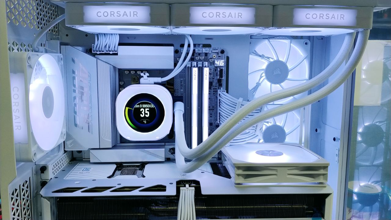 9950X3D + RTX 5080 MASTER ICE 화이트 하이엔드 게이밍PC 출고후기